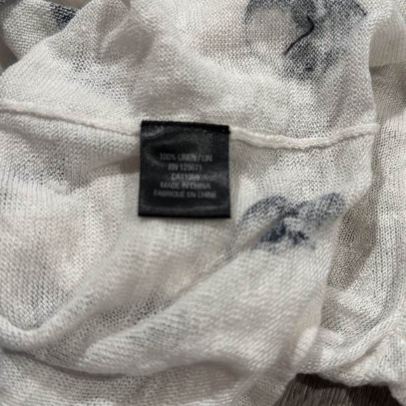 SKULL CASHMERE Susie Skull Print Short Sleeve Crew Neck Tee Tops, White, Medium - Picture 5 of 5